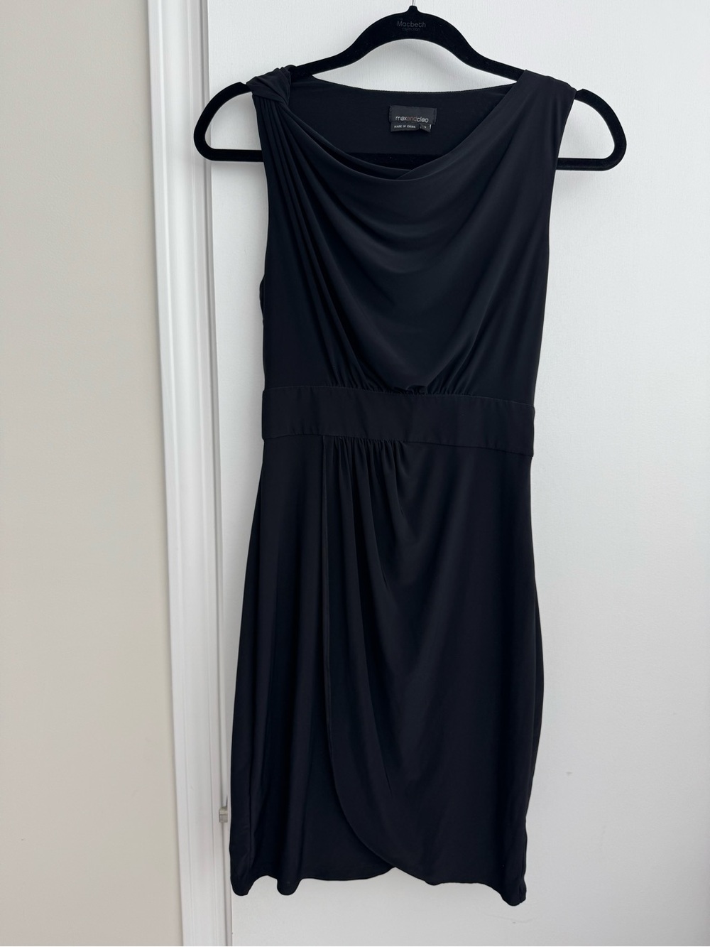 MaxandCloe cocktail dress size 2